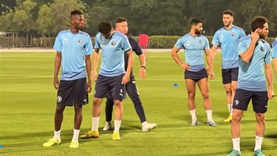 إبراهيم عادل وفخري لاكاي يواصلان التأهيل بمعسكر بيراميدز في دبي | صور