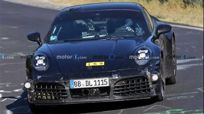 بورش تختبر سيارتها الجديدة 911 جي تي إس هايبرد