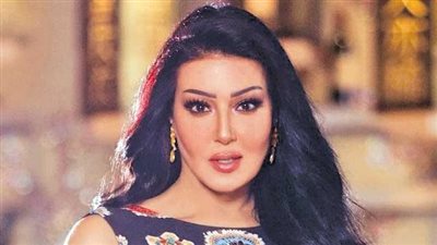 سمية الخشاب تقرأ التاروت لمتابعيها على تويتر