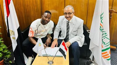 رسميًا.. البنك الأهلي يضم رزاق سيسيه ثلاث سنوات | صور