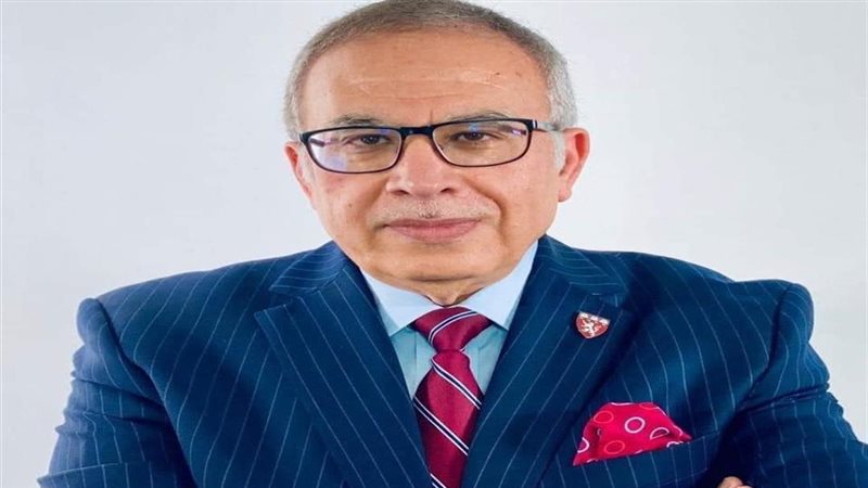 أستاذ بجامعة هارفارد