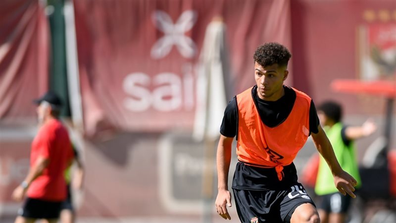 مصطفي سعد لاعب الأهلي،فيتو