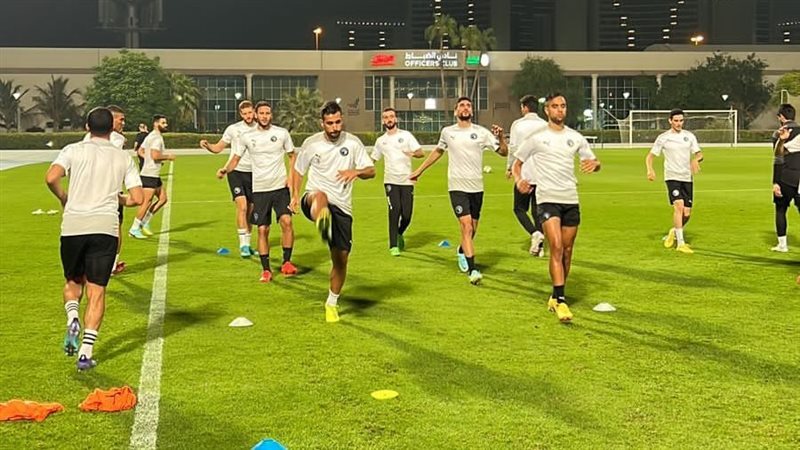 بيراميدز بمعسكر دبي