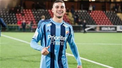 صفقة الأهلى المنتظرة يغيب عن تدريبات فريقه