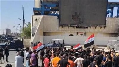 إصابة العشرات في اشتباكات بين الأمن العراقي والمتظاهرين