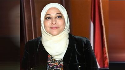 نائب محافظ القاهرة للمنطقة الجنوبية تناقش إنشاء سوق للباعة بالمقطم