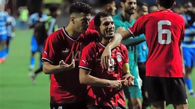 طارق حامد يحتفل بارتداء شارة قيادة منتخب مصر