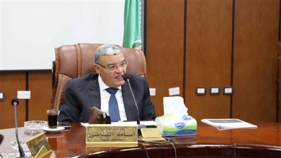 محافظ المنيا يوجه بسرعة فحص ودراسة عدد من الطلبات بالقطاعات الخدمية