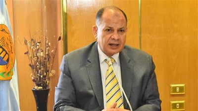 أسيوط تبدأ في إجراءات نقل وتوزيع المياه بالترع والمصارف استعدادًا للسدة الشتوية 