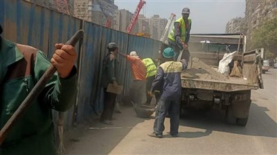 إزالة التعديات ورفع المخلفات والقمامة وتطهير العشوائيات في حملات مكبرة بالجيزة | فيديو