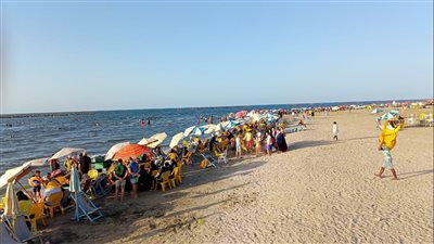 وداعا مصيف رأس البر.. انتهى موسم الصيف ورفع كافة التجهيزات بالشواطئ | صور