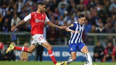 بورتو يسحق براجا برباعية في الدوري البرتغالي