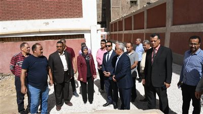وكيل تعليم قنا في جولة تفقدية على المدارس |صور