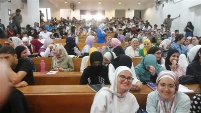 حاسبات عين شمس تستقبل 2000 طالب وطالبة في اليوم الأول لانطلاق العام الدراسي