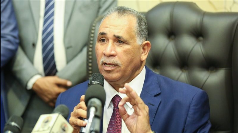 عبد الحليم علام نقيب