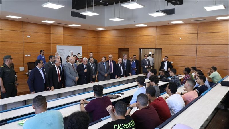 جامعة بنها الأهلية