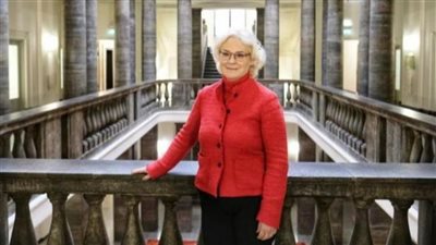 مطالبات بإقالة وزيرة الدفاع الألمانية