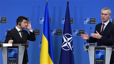 أوكرانيا تطلب الانضمام إلى الناتو.. قصة عمرها 14 عاما.. ورد فعل مخيب من أمريكا