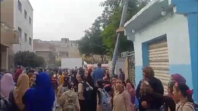 3677 مدرسة تفتح أبوابها لاستقبال مليون و617 ألفا و463 طالبا وطالبة بالدقهلية | فيديو 