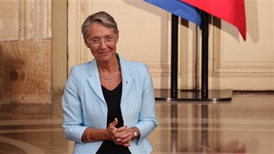 السلطات الفرنسية تعتقل شخصا هدد بقتل رئيسة الوزراء 