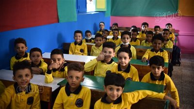 جرس الحصة ضرب.. انتظام الدراسة في مدارس الجيزة | فيديو وصور