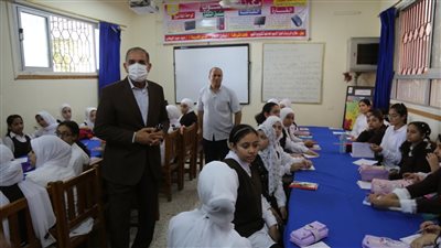 2241 مدرسة تستقبل 859 ألفا و716 طالبا وطالبة بكفر الشيخ |صور