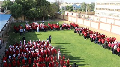 شاهد.. احتفالات مدارس الوادي الجديد بأول أيام العام الدراسي