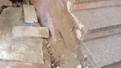  حوادث أول يوم دراسة.. انهيار سور مدرسة بالجيزة على الطلاب.. وسقوط لوح زجاجي على طالب بالشرقية.. ووزير التعليم يشدد على محاسبة المسؤولين