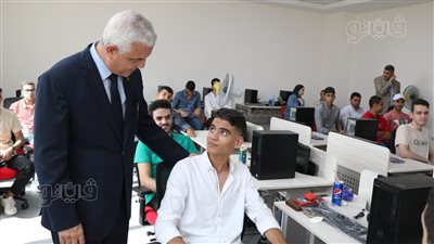 13 صورة ترصد انتظام الدراسة واستقبال الطلاب بجامعة المنوفية الأهلية في أول أيام عملها 