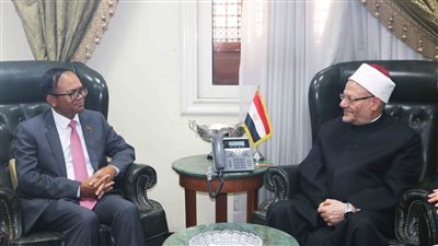 مفتي الجمهورية يستقبل سفير كمبوديا الجديد في القاهرة لتعزيز التعاون الإفتائي