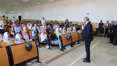 انتظام الدراسة داخل كليات جامعة النهضة 