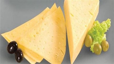 طريقة عمل الجبن الرومي في المنزل مثل الجاهزة وبأقل التكاليف