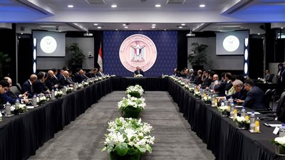 مدبولي يدعو المستثمرين إلى التواصل المباشر معه لتسريع تنفيذ مشروعاتهم وإزالة المعوقات