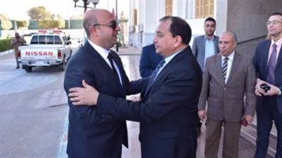 في عامها الدراسي الأول.. محافظ بني سويف يتابع انتظام الدراسة بالجامعة الأهلية