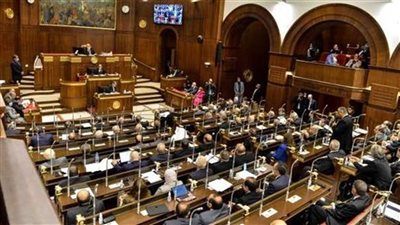 3 أحزاب تخطر مجلس الشيوخ بأسماء رؤساء هيئاتها البرلمانية بدور الانعقاد الثالث