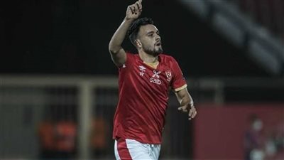 صلاح محسن يعود لتدريبات الأهلي 