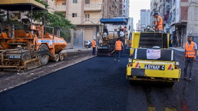 إطلاق إشارة بدء أعمال إعادة الشىء لأصله بشارع المدارس بالمنتزه أول