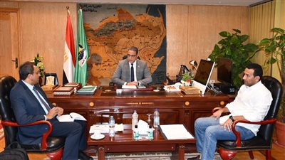 تعاون بين الفيوم والتنمية المحلية لإنشاء عدد من الأسواق النموذجية