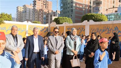 وكيل تعليم الشرقية يزور إدارة فاقوس 
