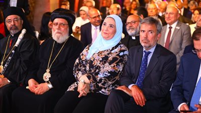 وزيرة التضامن تشهد وضع حجر أساس مستشفى جديد للأمومة والطفولة