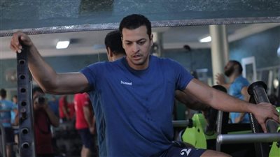 استعدادا لمواجهة الترجي.. تدريبات بدنية لـ رجال يد الأهلي في الجيم