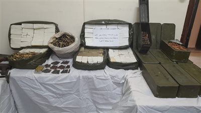 حبس 3 عناصر إجرامية بتهمة إدارة بؤرة إجرامية لتجارة الأسلحة 