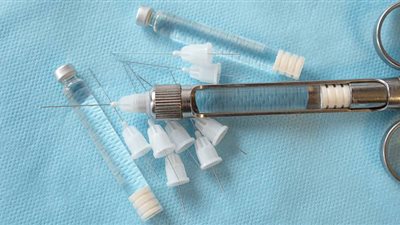 بـ500 جنيه.. المصرية لتجارة الأدوية تعلن توافر صرف بنج الأسنان بصيدليات الشركة بشروط