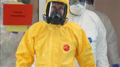 بوتين يرتدي زي الحرب النووية.. قصة صورة أثارت الرعب بالعالم