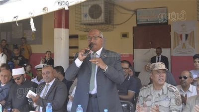 وكيل تعليم بني سويف يشهد حفل انتصارات أكتوبر بالفشن الصناعية العسكرية 