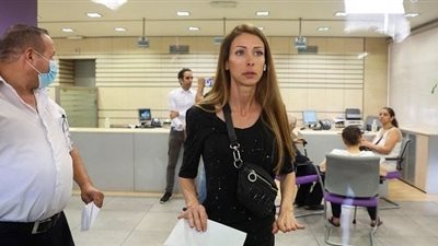 برلمانية في لبنان تستعيد أموالها بعد الاعتصام في بنك