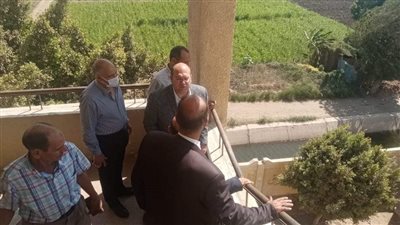 نائب محافظ الجيزة يتفقد المعهد الأزهري الابتدائي بقرية الفهميين |صور