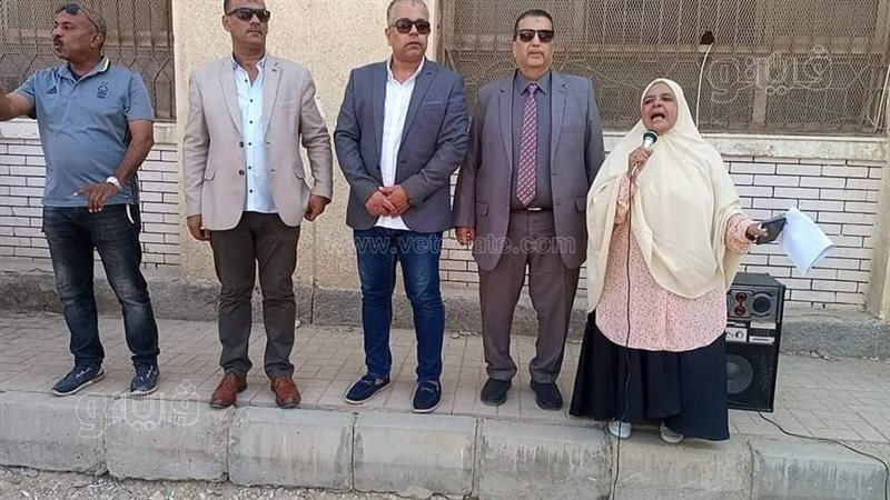 تعدي ولية أمر على