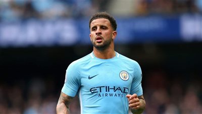 تفاصيل مفاوضات ميلان مع نجم مانشستر سيتي (تقرير)