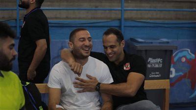 سيسا يساند رجال يد الأهلي أمام ريد ستار